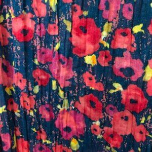 3/$15 Vintage Crinkle Large Oblong Scarf Dark Blue Red Poppies Fringe Edges Boho